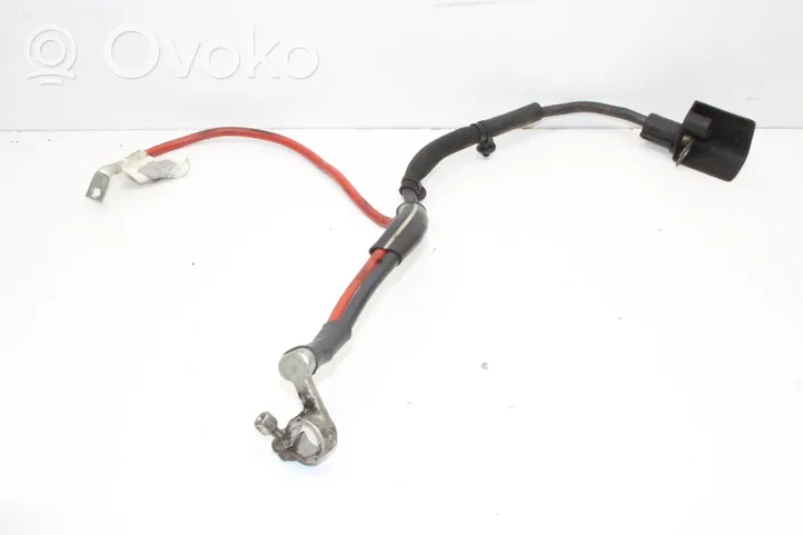 Volkswagen PASSAT B8 Câble de batterie positif 5Q0971228