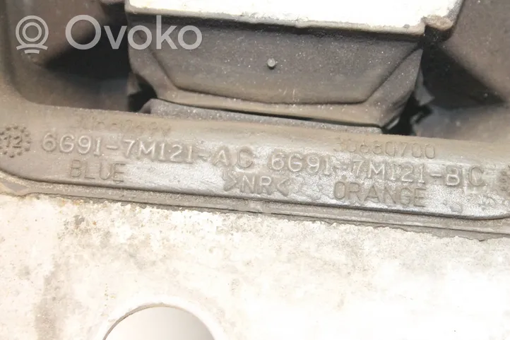 Ford Mondeo MK IV Supporto di montaggio scatola del cambio 6G917M121BC