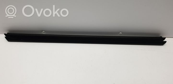 Volkswagen Polo VI AW Gummidichtung Fenster Scheibe Tür hinten 2G6839479