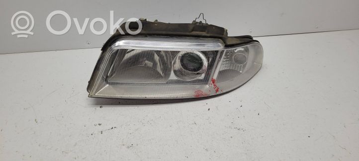 Audi A4 S4 B5 8D Faro/fanale 8D0941003AK