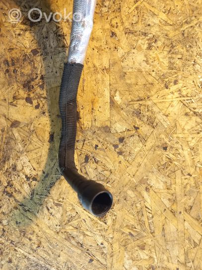 Volkswagen Touareg II Fuel line/pipe/hose 1K0612071AK