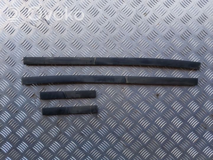 Lexus GX J150 Dekoratīva jumta lenta – "moldings" 