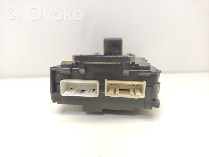 Mazda 6 Module confort KD45675Y0G