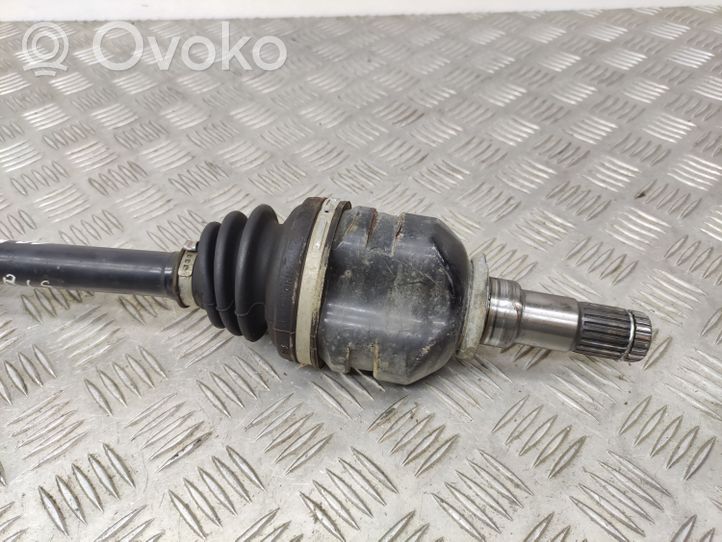 Toyota Yaris Arbre d'entraînement avant 434200D650