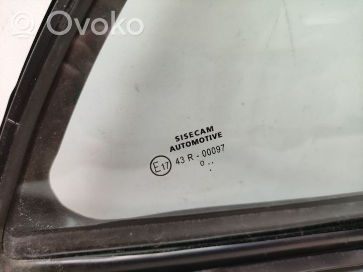 Toyota Corolla E210 E21 Fenêtre latérale vitre arrière 6818802240