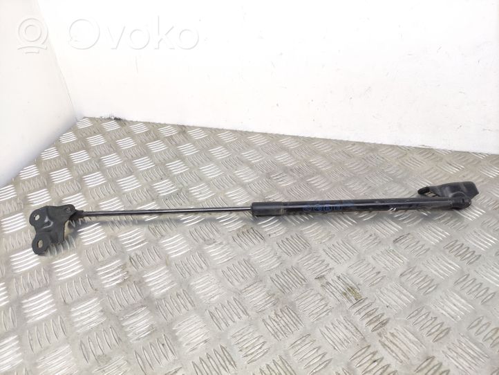 Toyota Corolla E210 E21 Ammortizzatore portellone posteriore/bagagliaio 6895002191