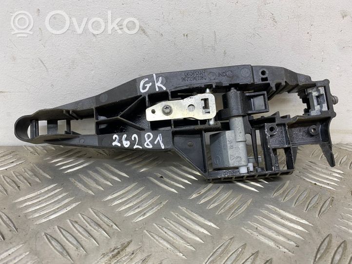 Peugeot 208 Halterung Türgriff hinten 9672961180