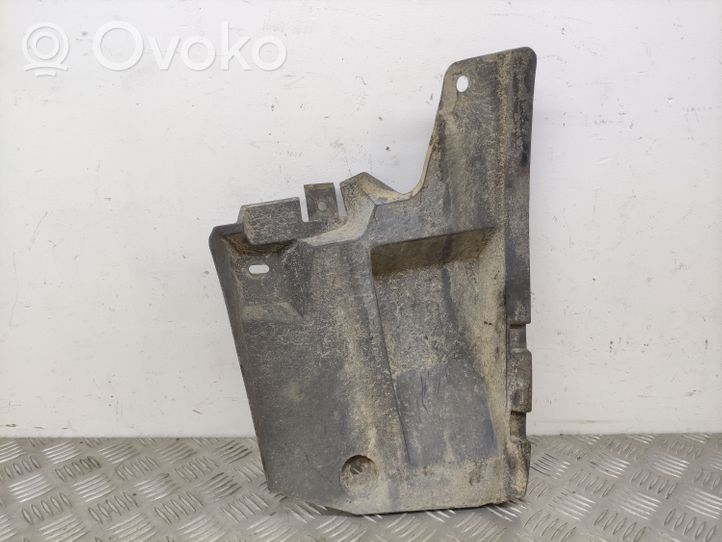 Toyota Verso Couvre soubassement arrière 525920F010