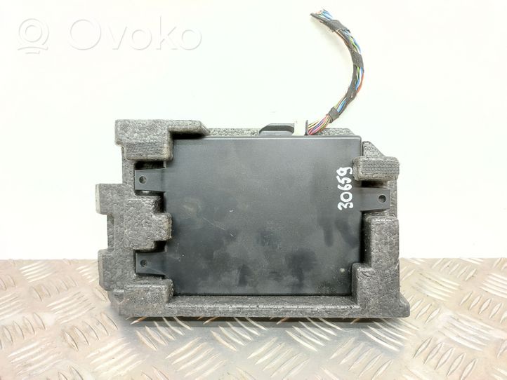 Volkswagen Golf VI Bluetoothin ohjainlaite/moduuli 7P6035730D