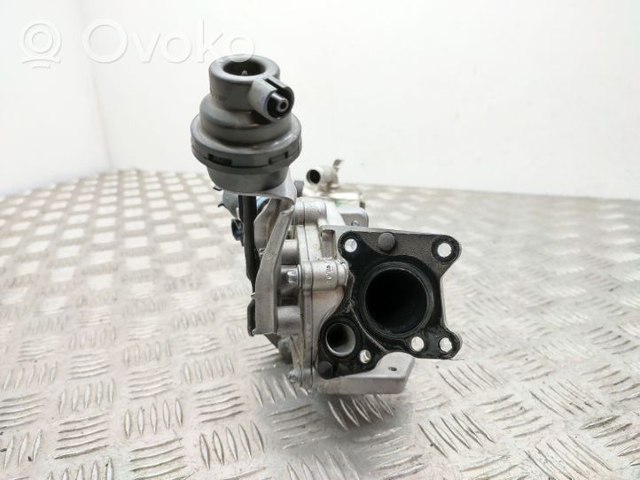 Mercedes-Benz E C207 W207 EGR valve cooler A6511400275