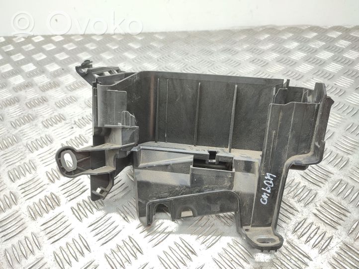 Mercedes-Benz A W176 Set scatola dei fusibili A2465400182