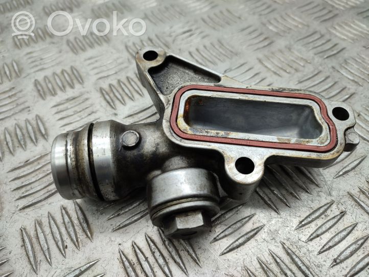 Mercedes-Benz A W176 Termostat / Obudowa termostatu A6512000556