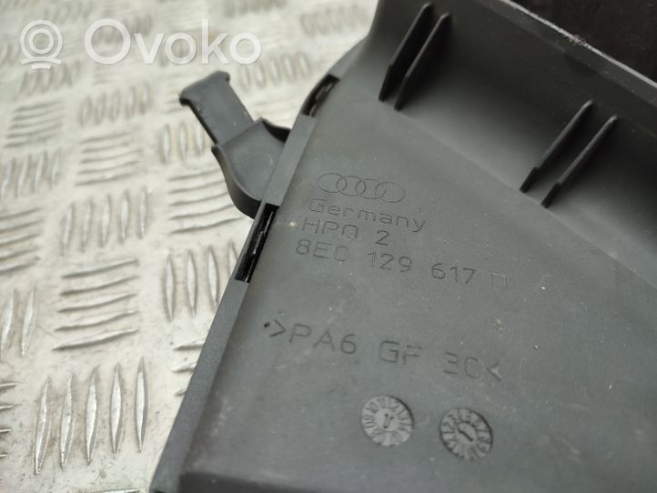 Seat Exeo (3R) Część rury dolotu powietrza 8E0129617D