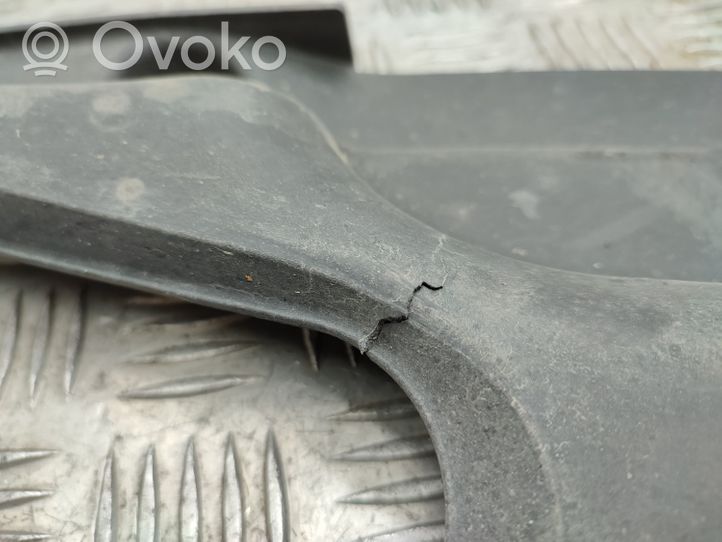 Seat Exeo (3R) Alustan takasuoja välipohja 3R0825215C