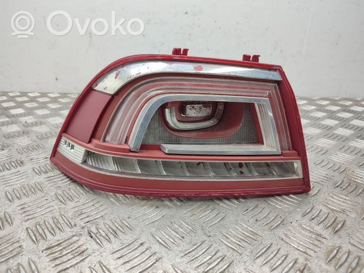 Volkswagen Eos Rear/tail lights 1Q0945095T