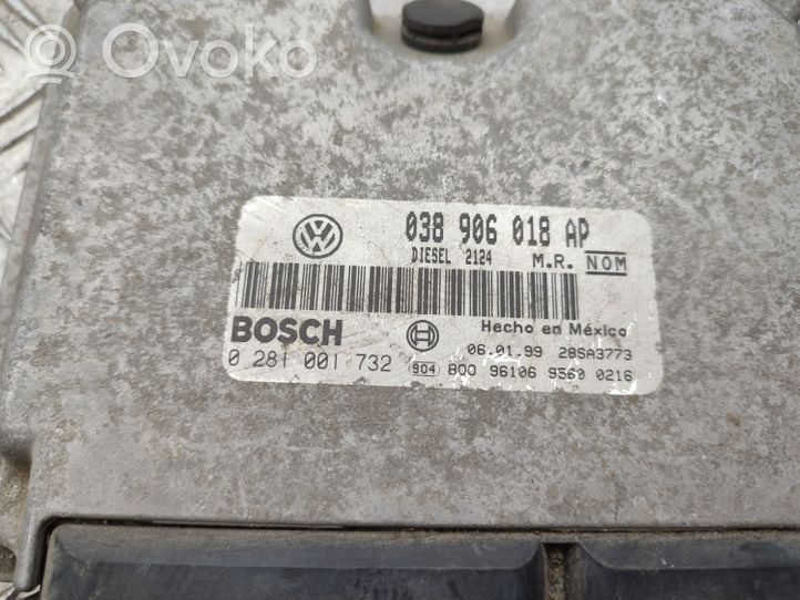 Volkswagen New Beetle Variklio valdymo blokas 0281001732