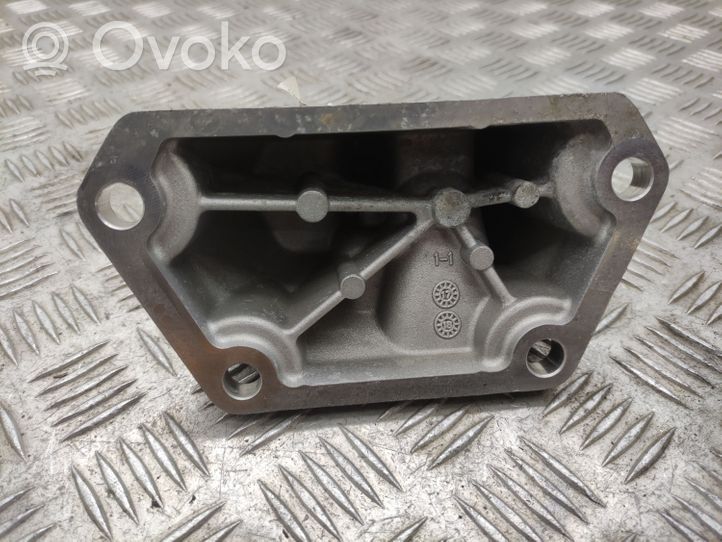 KIA Sorento Supporto di montaggio scatola del cambio 452114G430