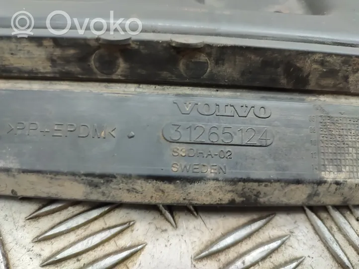 Volvo XC70 Bottom radiator support slam panel 