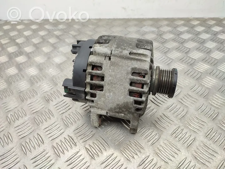 Volkswagen PASSAT B8 Alternator 03L903023L