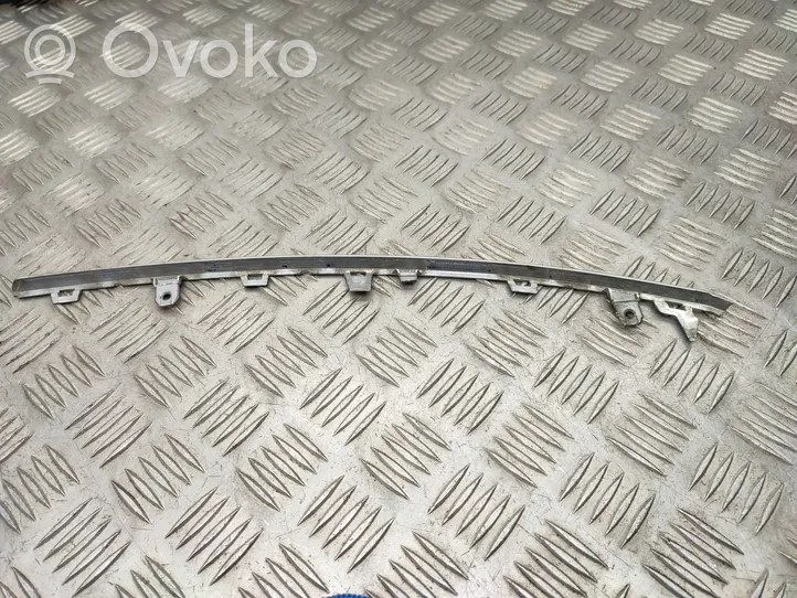 Volkswagen Tiguan Grille calandre supérieure de pare-chocs avant 5N0853767H