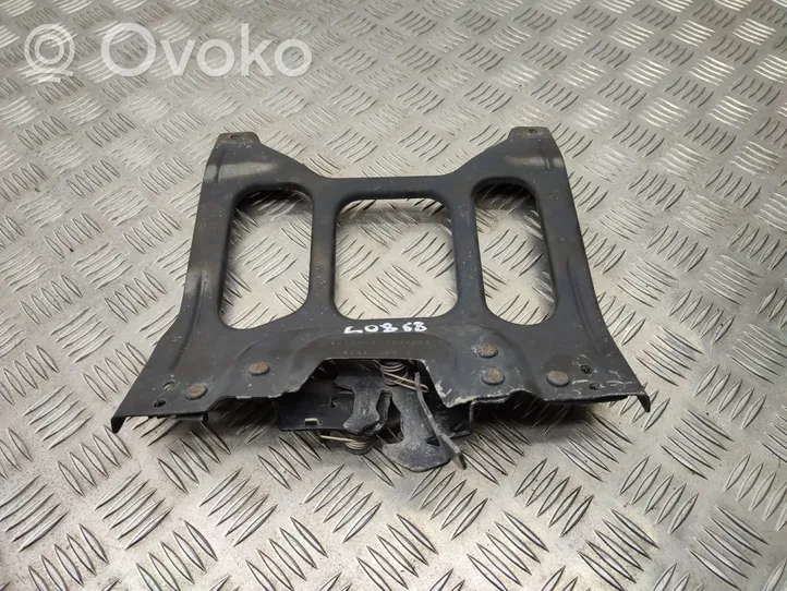 Mercedes-Benz Vito Viano W447 Spyna variklio dangčio A4478801003