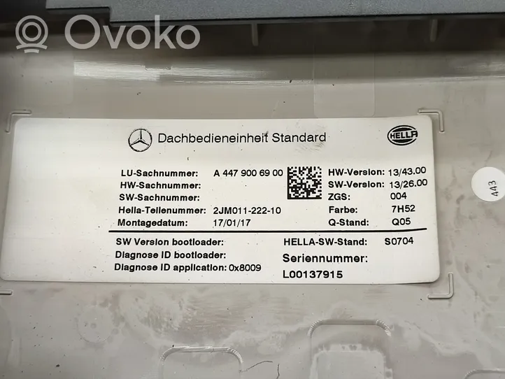 Mercedes-Benz Vito Viano W447 Priekinių vietų apšvietimo žibintas A4479006900