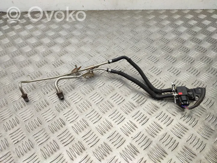 Toyota RAV 4 (XA40) Capteur de pression des gaz d'échappement 8948152010