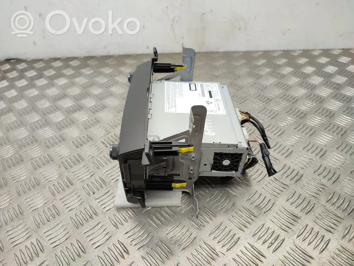 Toyota RAV 4 (XA40) Radio/CD/DVD/GPS-pääyksikkö 8614042210