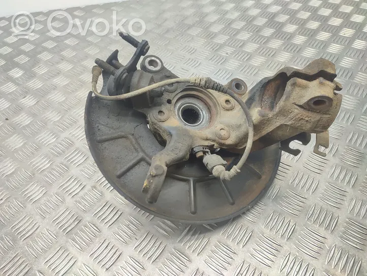 Volkswagen Caddy Front wheel hub 