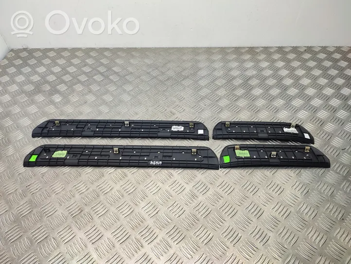 KIA Sportage Front sill trim cover 85878F1500