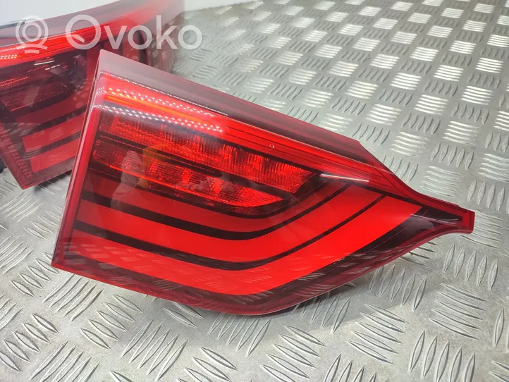 KIA Sportage Rear/tail lights set 92402F11