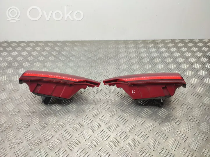 KIA Sportage Set di luci posteriori 92402F11