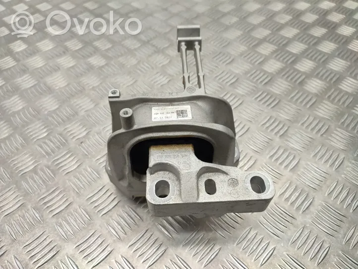 Volkswagen Taigo Supporto di montaggio del motore 2Q0199262BK