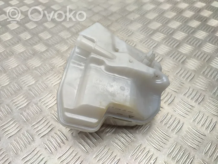 Volkswagen Taigo Vase d'expansion / réservoir de liquide de refroidissement 2Q0121407D