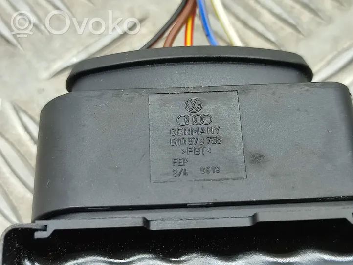 Volkswagen Taigo Sterownik / Moduł pompy wtryskowej 5Q0906093B