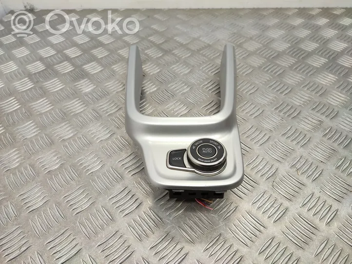 Suzuki Vitara (LY) Przycisk / Przełącznik zawieszenia CZ9830Q811