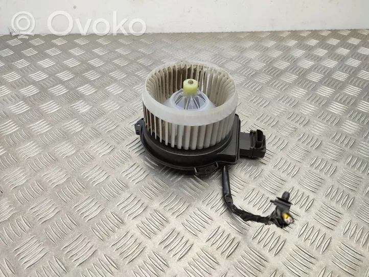 Suzuki Vitara (LY) Mazā radiatora ventilators 