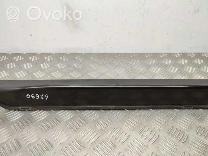 Skoda Octavia Mk3 (5E) Podszybie przednie 5G0806239B