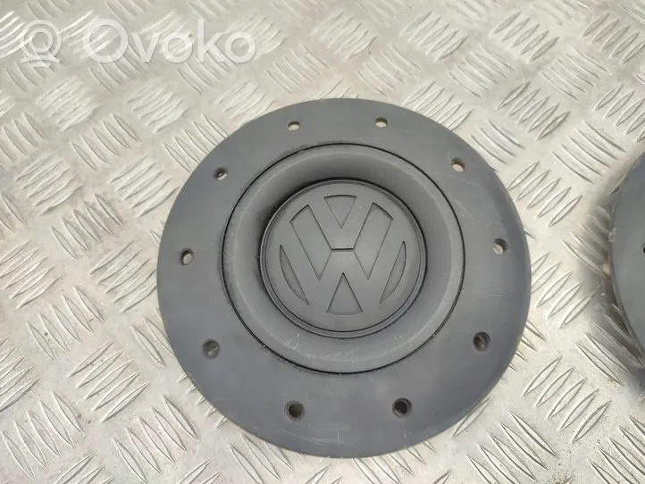 Volkswagen Transporter - Caravelle T5 R15 wheel hub/cap/trim 7H0601151C