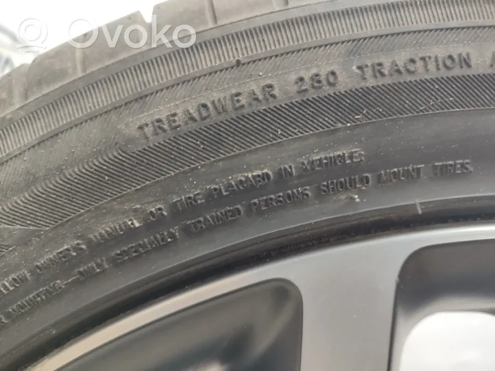 KIA Sportage R19 alloy rim 