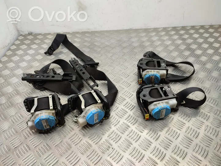 Mercedes-Benz A W176 Set of seat belts A0008600388