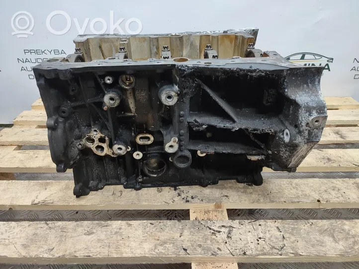 Mercedes-Benz A W176 Engine block 270910