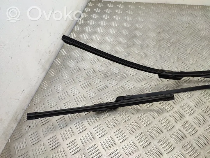 Opel Grandland X Ramię wycieraczki szyby przedniej / czołowej YP00060580