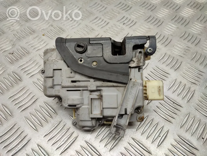 Volkswagen PASSAT B6 Rear door lock 3C4839016A