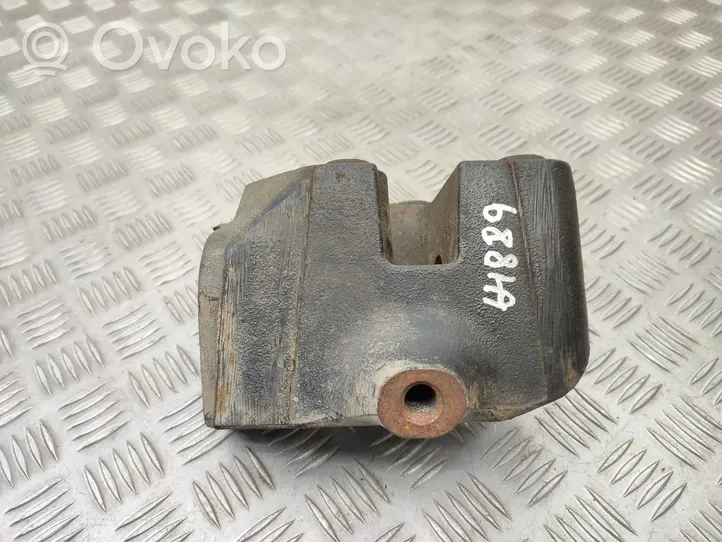 Opel Vivaro Driveshaft support bearing bracket 8200426805