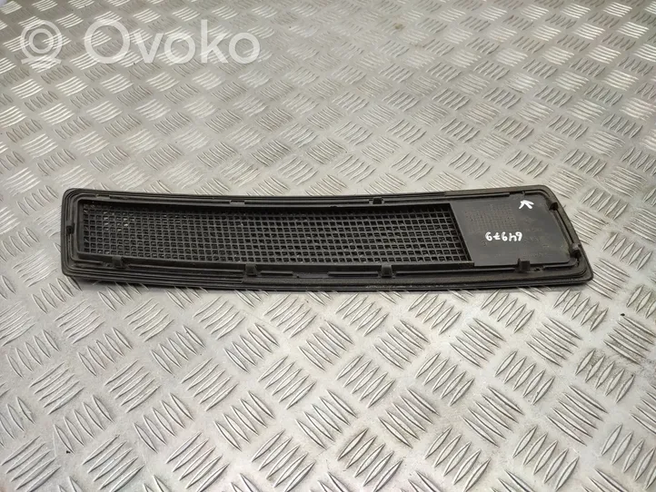 Opel Vivaro Rivestimento del cofano motore 8200004370