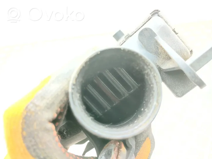 Opel Vivaro Радиатор интеркулера 8200411160
