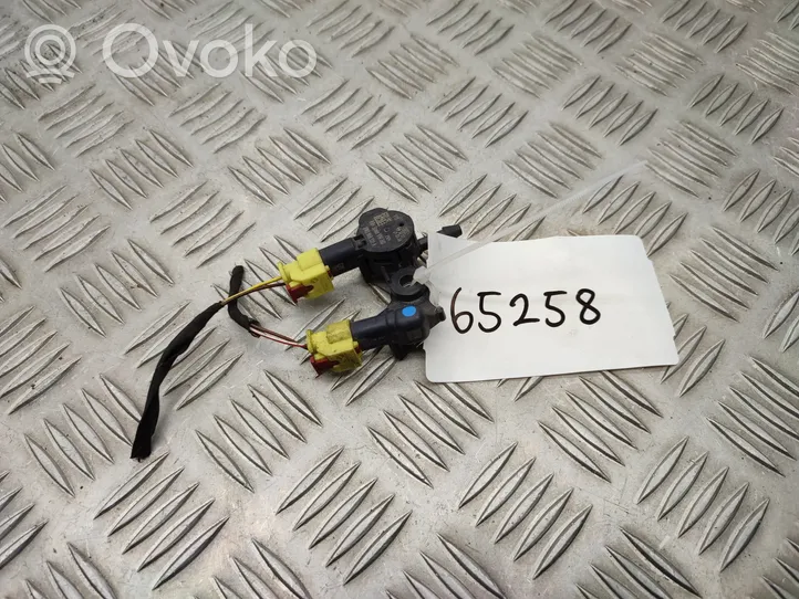 Audi A4 S4 B9 Airbagsensor Crashsensor Drucksensor 8W0959121A