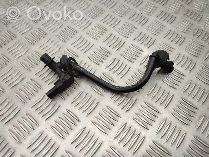 Audi A4 S4 B9 Linea/tubo/manicotto del vuoto 8W1611931Q