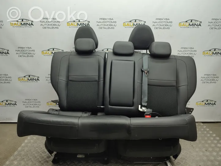 Nissan Qashqai Set interni 284384EA0A